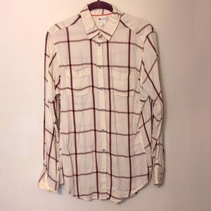 Stylus White, with red and blue plaid, button down shirt, size amallt